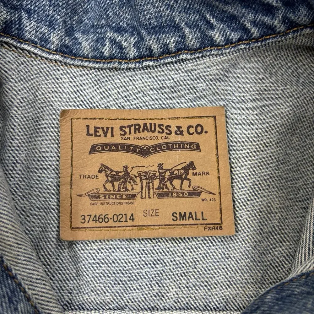 Vintage Levis Girls Size Small Denim Trucker Jacket
